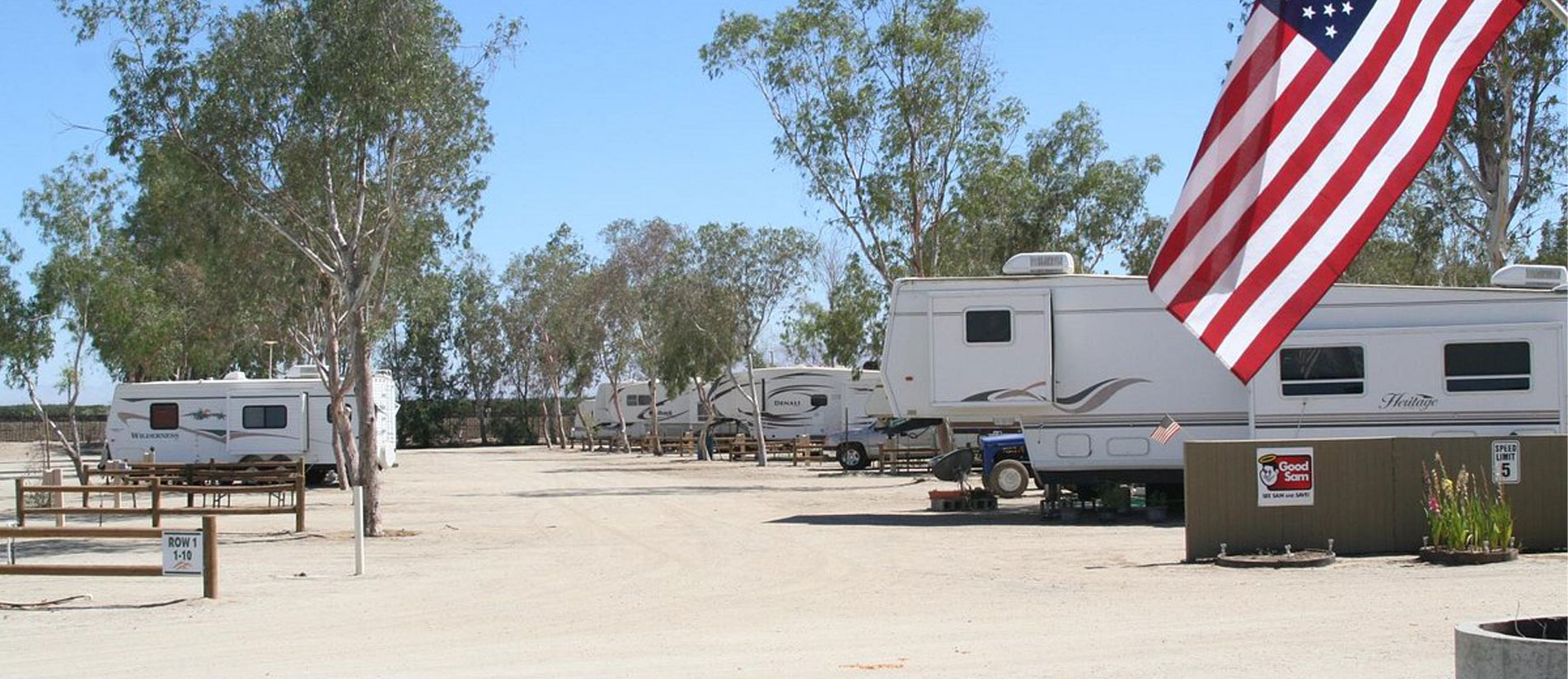 OUR SPACIOUS RV PARK HAS ALL THE AMENITIES YOU NEED, THERE ARE SEVERAL SHADED PULL THROUGH SITES WITH FULL HOOK-UPS AND 30/50-AMP SERVICE. 